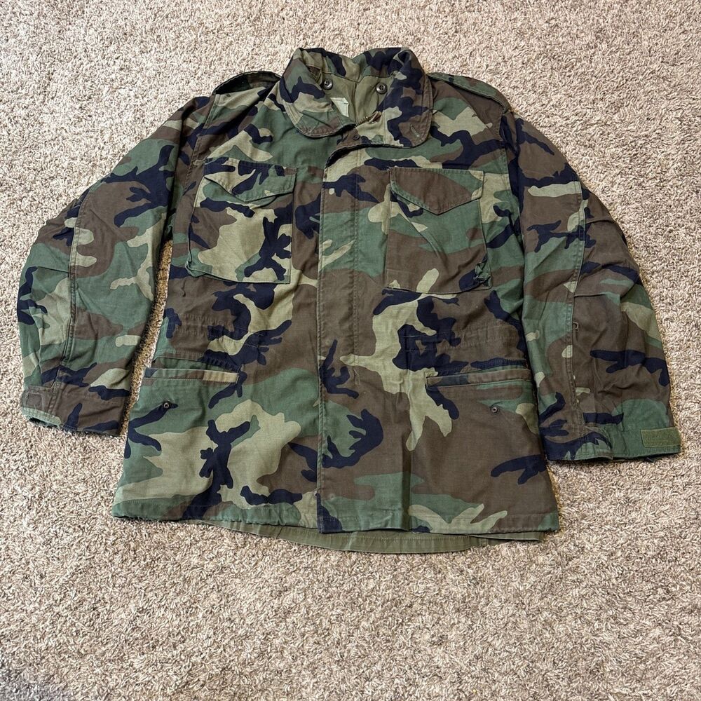 USGI Army M65 Woodland Camouflage Field Jacket Coat Cold Weather Medium Regular